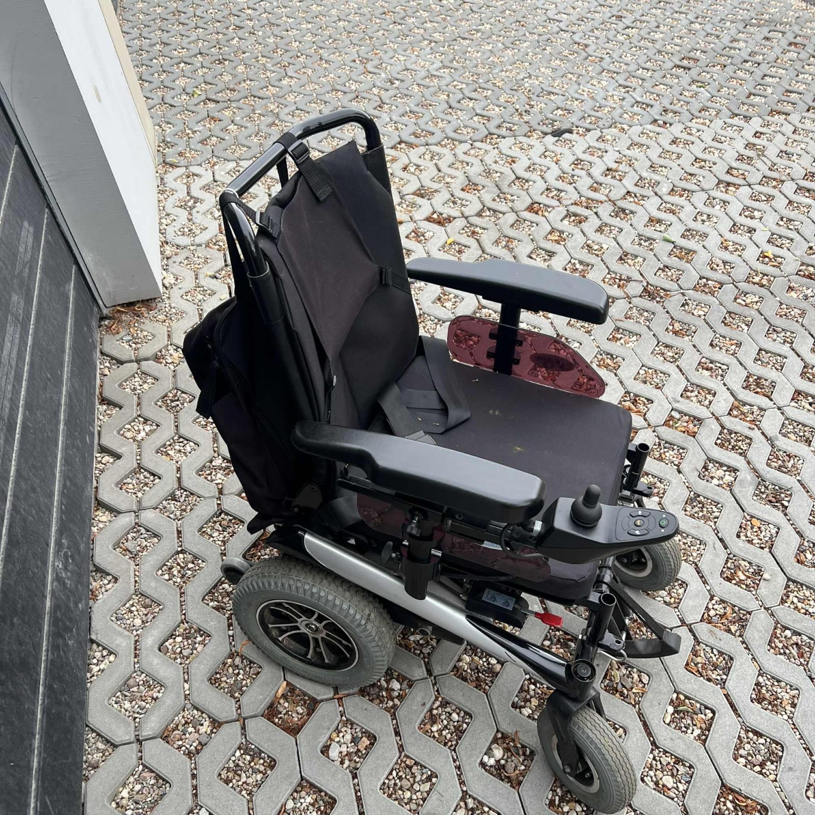Wózek rehabilitacyjny